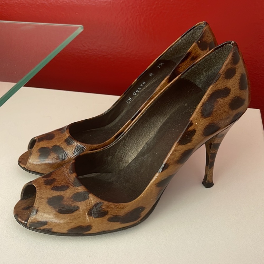 Stuart Weitzman heels - Picture 2 of 5